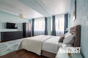 3-к квартира, посуточно, 75м2, 1/1 этаж