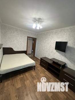 1-к квартира, посуточно, 40м2, 10/10 этаж