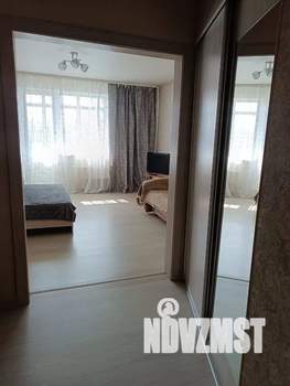 1-к квартира, посуточно, 42м2, 3/10 этаж