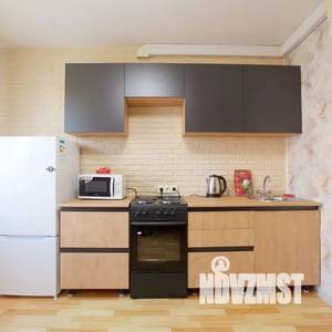 1-к квартира, посуточно, 50м2, 2/10 этаж