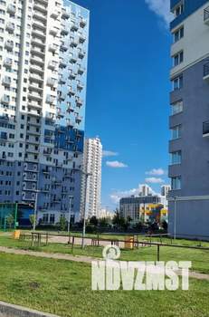 Студия квартира, посуточно, 31м2, 22/25 этаж