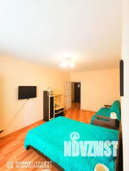 1-к квартира, посуточно, 43м2, 10/25 этаж