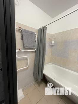 1-к квартира, посуточно, 42м2, 5/10 этаж