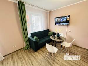 Студия квартира, посуточно, 40м2, 8/10 этаж