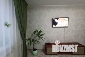 2-к квартира, посуточно, 54м2, 3/10 этаж