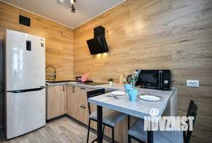 Студия квартира, посуточно, 36м2, 23/25 этаж