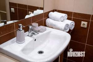 2-к квартира, посуточно, 64м2, 1/1 этаж