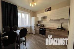 1-к квартира, посуточно, 41м2, 6/10 этаж