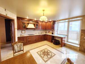 2-к квартира, на длительный срок, 105м2, 3/17 этаж