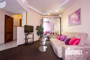 2-к квартира, посуточно, 66м2, 3/4 этаж