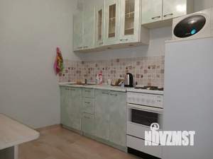 1-к квартира, посуточно, 34м2, 2/10 этаж