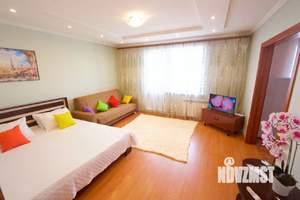 1-к квартира, посуточно, 50м2, 9/10 этаж