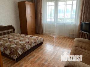 1-к квартира, посуточно, 42м2, 3/10 этаж