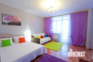 Студия квартира, посуточно, 38м2, 10/10 этаж