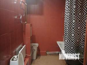Студия квартира, посуточно, 33м2, 1/17 этаж