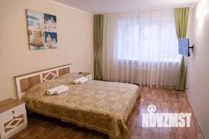 2-к квартира, посуточно, 48м2, 1/1 этаж