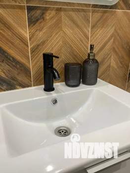 1-к квартира, посуточно, 40м2, 16/16 этаж