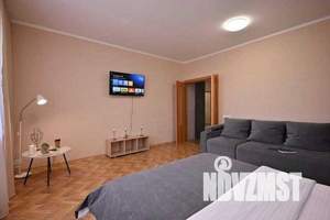 2-к квартира, посуточно, 52м2, 3/10 этаж