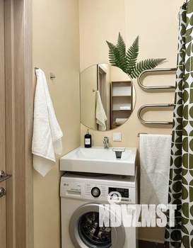 Студия квартира, посуточно, 30м2, 13/25 этаж