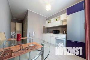 1-к квартира, посуточно, 40м2, 12/23 этаж