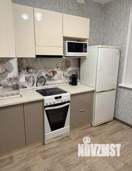 1-к квартира, на длительный срок, 42м2, 3/18 этаж