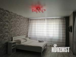 1-к квартира, посуточно, 32м2, 15/20 этаж