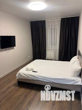 1-к квартира, посуточно, 50м2, 4/13 этаж