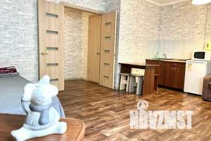 1-к квартира, посуточно, 38м2, 8/17 этаж