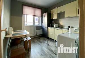 1-к квартира, посуточно, 37м2, 4/16 этаж