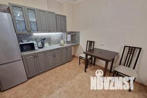 2-к квартира, посуточно, 45м2, 20/24 этаж