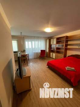 1-к квартира, посуточно, 36м2, 3/4 этаж