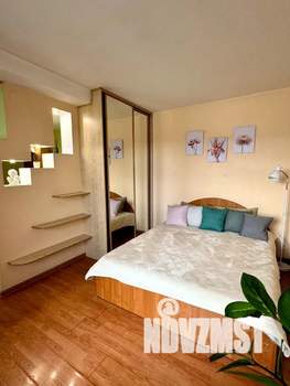 1-к квартира, посуточно, 42м2, 6/9 этаж