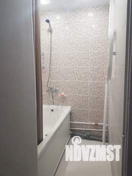 1-к квартира, посуточно, 30м2, 4/9 этаж