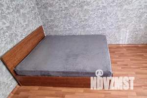 1-к квартира, посуточно, 35м2, 2/16 этаж