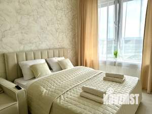 1-к квартира, посуточно, 42м2, 22/23 этаж