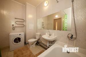 2-к квартира, посуточно, 66м2, 1/1 этаж