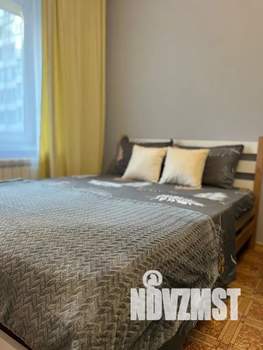 1-к квартира, посуточно, 36м2, 1/10 этаж