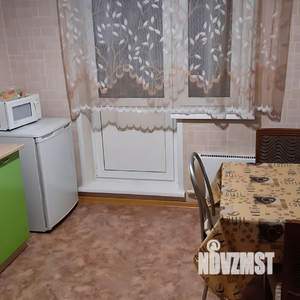 2-к квартира, посуточно, 54м2, 1/1 этаж