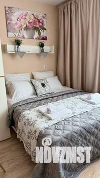 Студия квартира, посуточно, 30м2, 19/25 этаж