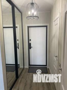 2-к квартира, посуточно, 40м2, 6/18 этаж