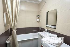 1-к квартира, посуточно, 42м2, 2/10 этаж