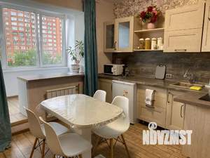 Студия квартира, посуточно, 50м2, 4/24 этаж