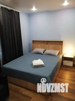 1-к квартира, посуточно, 32м2, 1/1 этаж