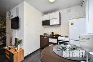 Студия квартира, посуточно, 32м2, 2/5 этаж