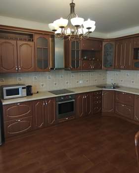3-к квартира, на длительный срок, 122м2, 8/10 этаж