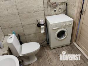 Студия квартира, посуточно, 42м2, 2/8 этаж