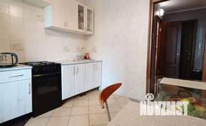 1-к квартира, посуточно, 40м2, 2/10 этаж