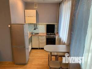 Студия квартира, посуточно, 33м2, 3/5 этаж