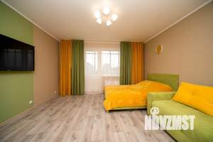 1-к квартира, посуточно, 41м2, 3/10 этаж