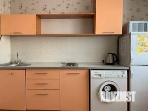 1-к квартира, посуточно, 42м2, 2/10 этаж